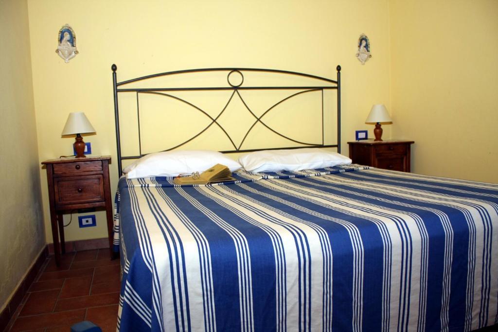 Agriturismo Le Docce Castelfiorentino Quarto foto